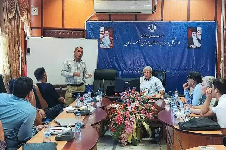 برگزاری کارگاه جدول نویسی مسابقات کشتی